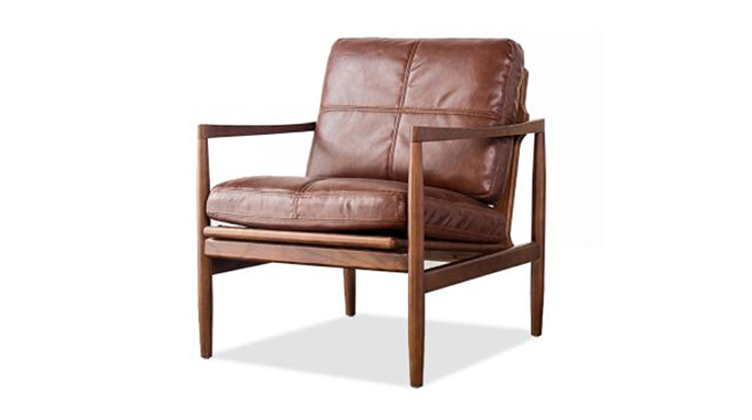 Lounge chair with armrest