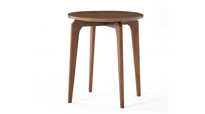 Low solid wood bar stool